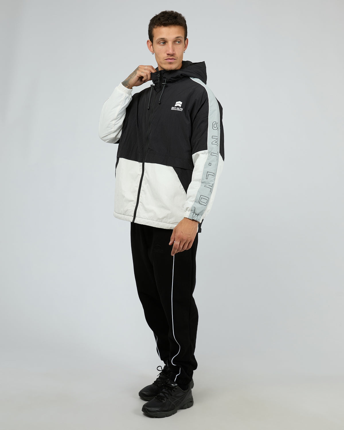 Proline Jacket Black