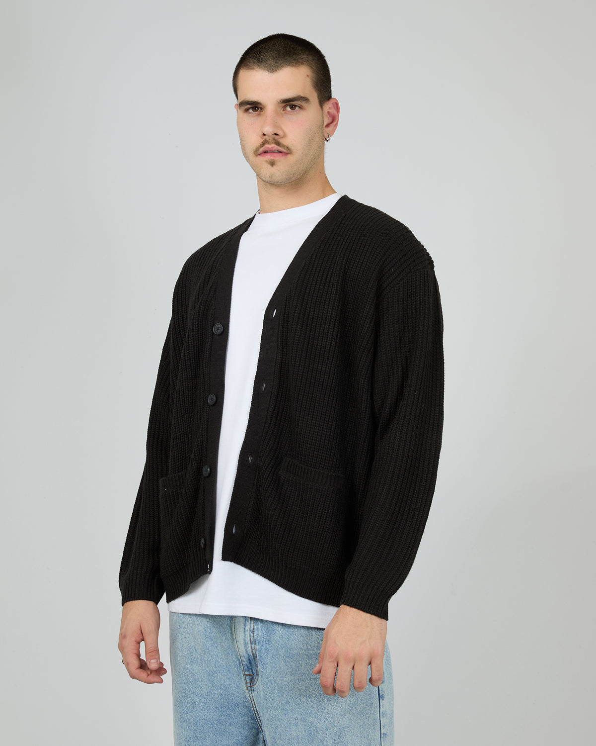Ventnor Cardigan Black