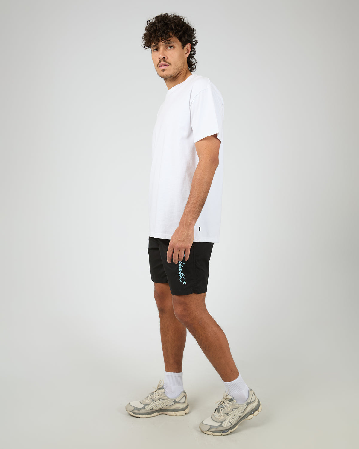 Embroided Volley Black
