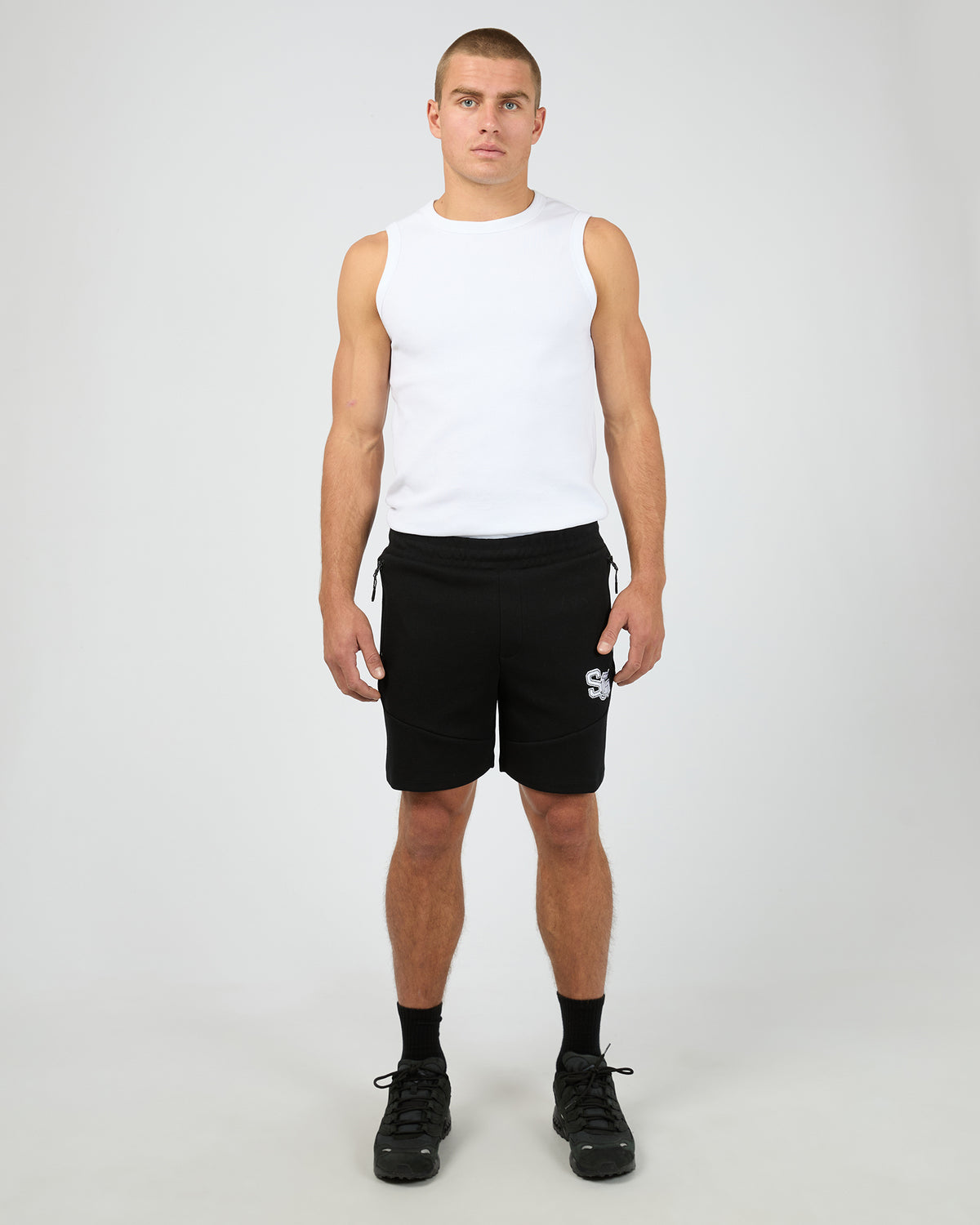 Interval Short Black