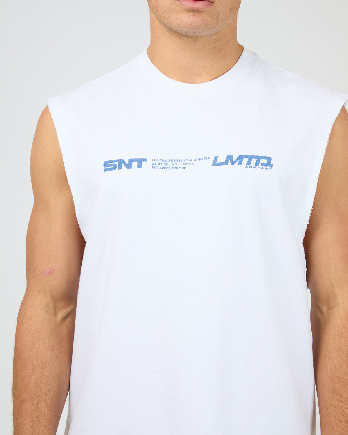 Aero Muscle White