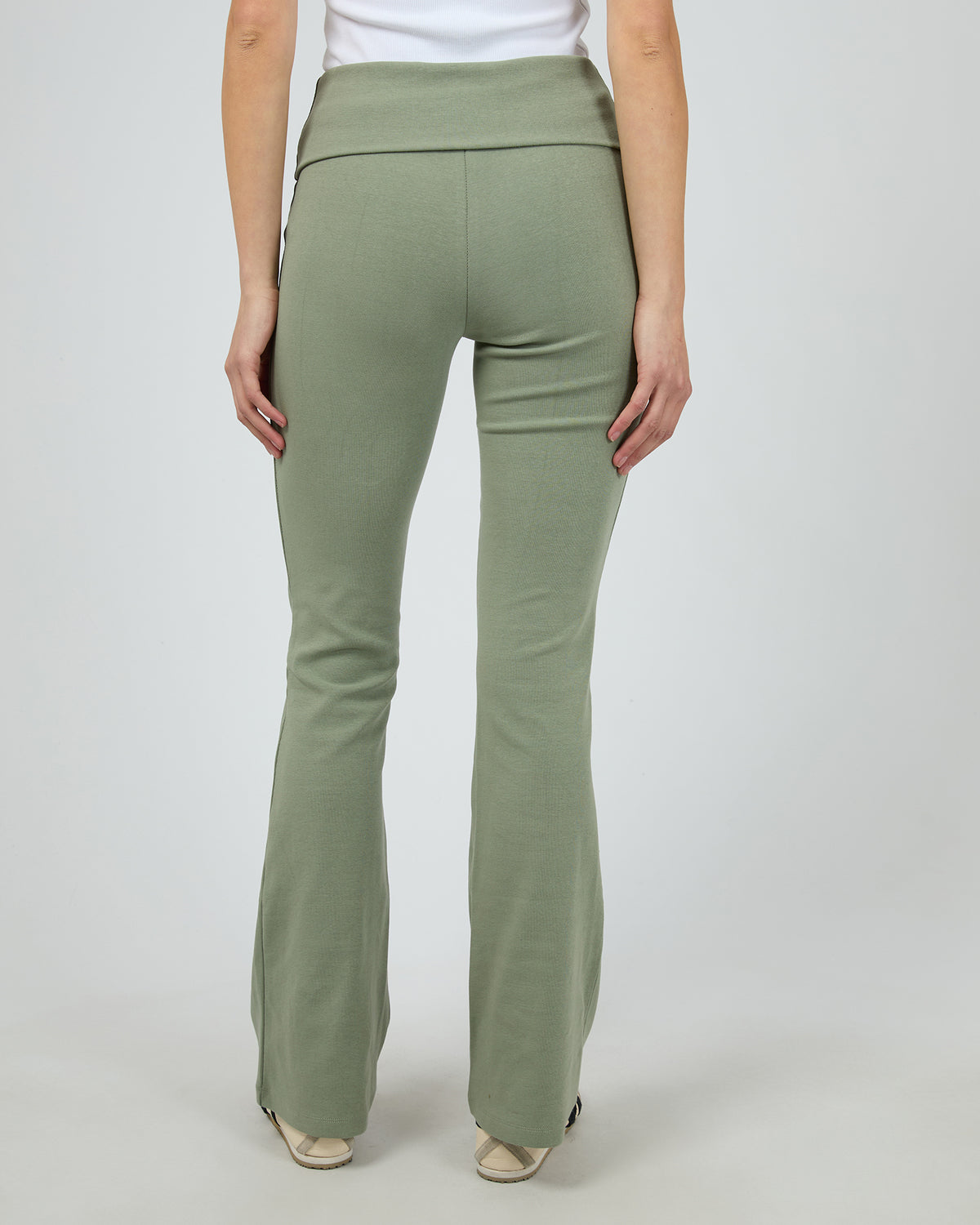 Elina Flare Pant Khaki