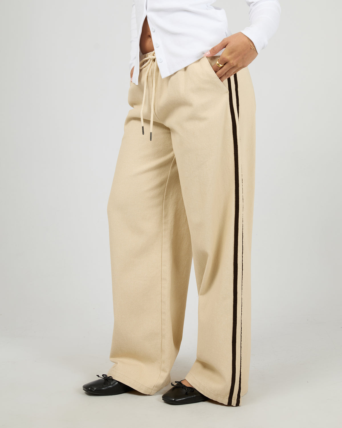 Rory Drawstring Pant Chalk