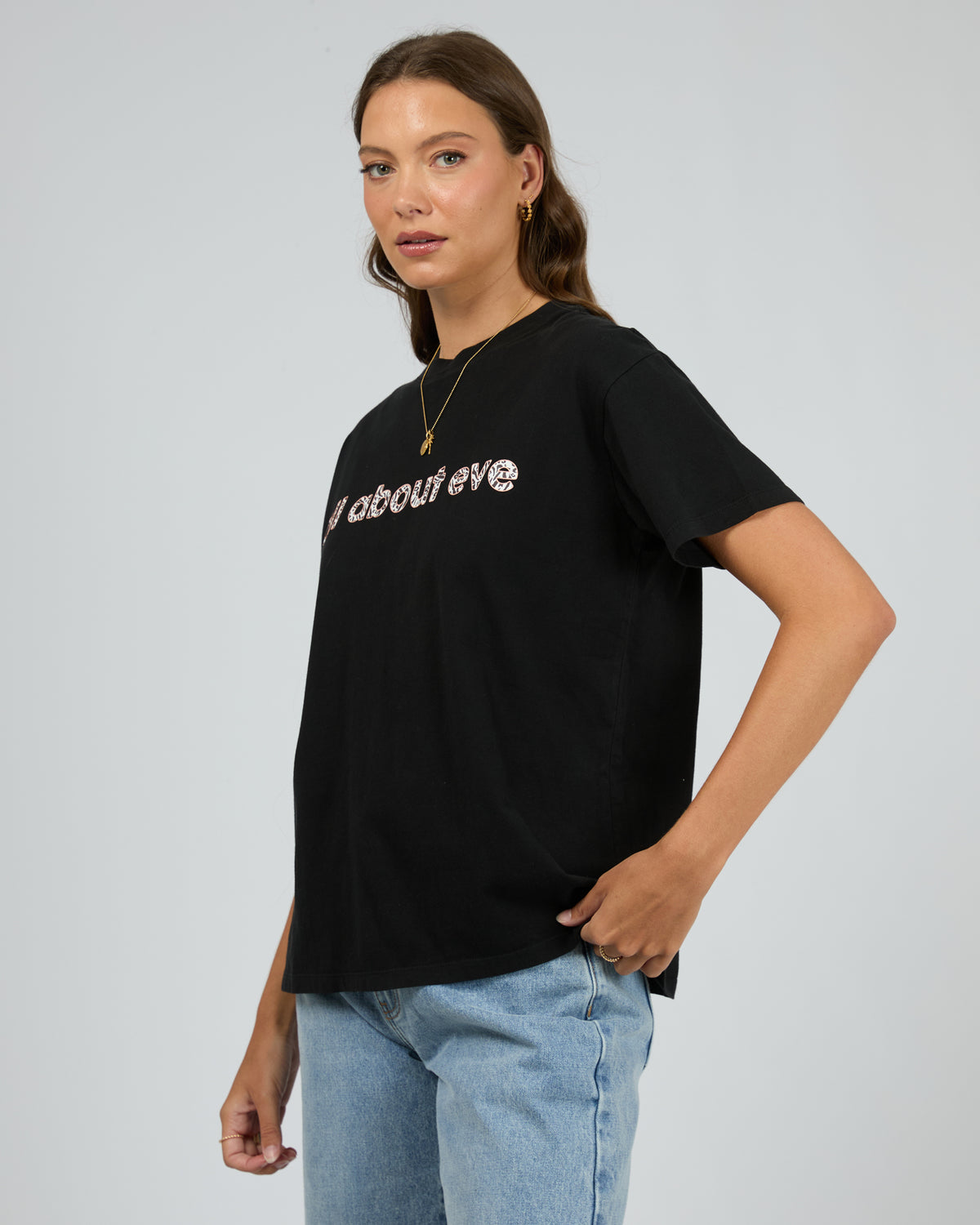 Mika Standard Tee Washed Black