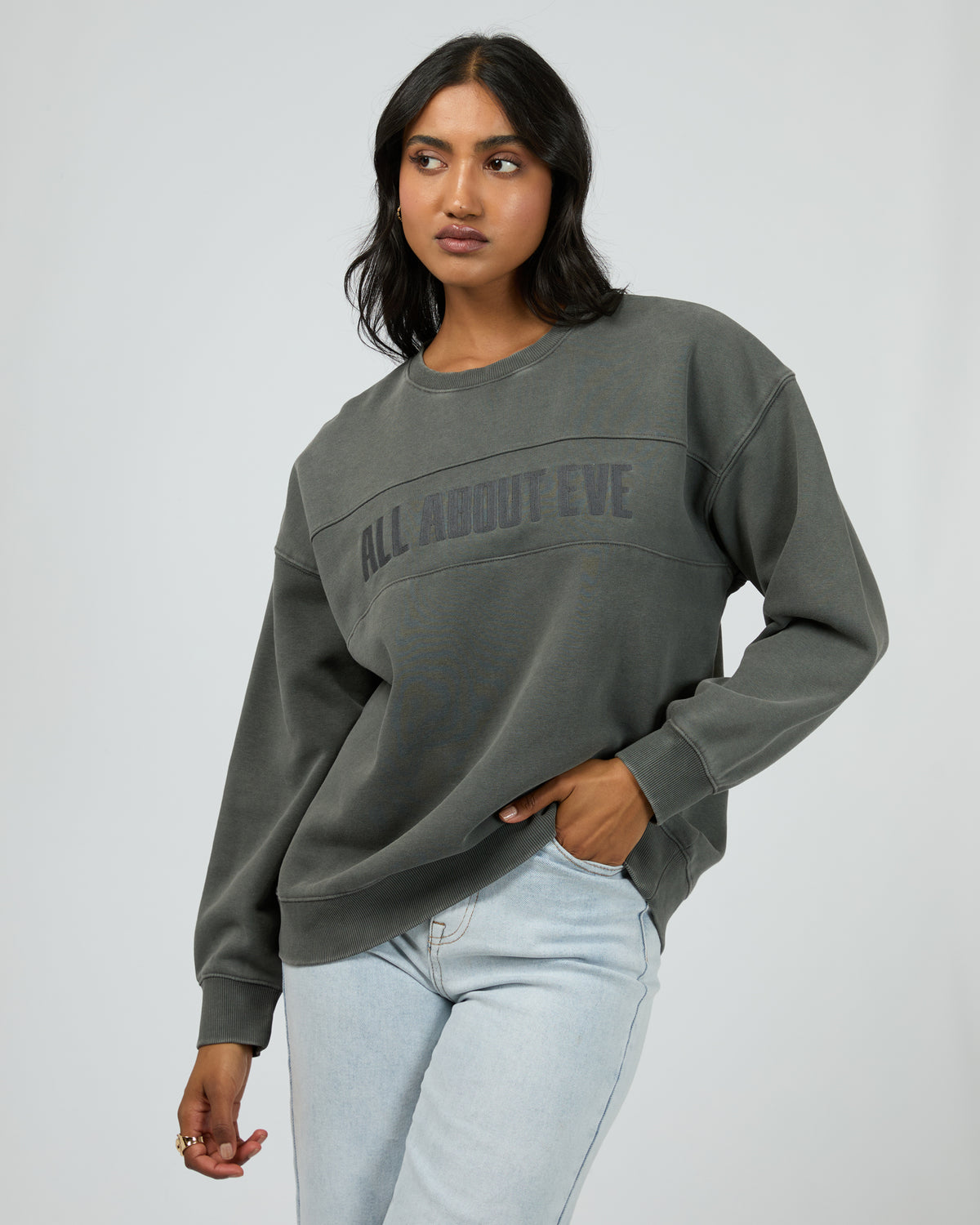 Vital Washed Oversized Crew Charcoal