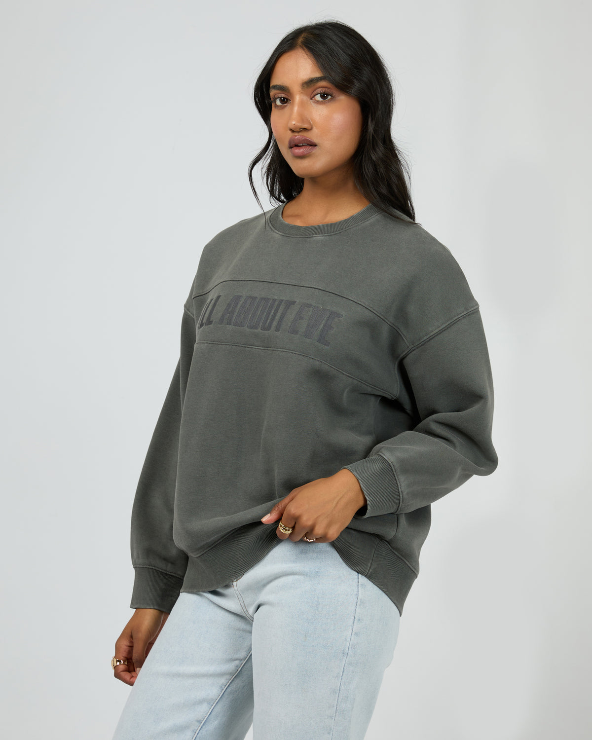 Vital Washed Oversized Crew Charcoal
