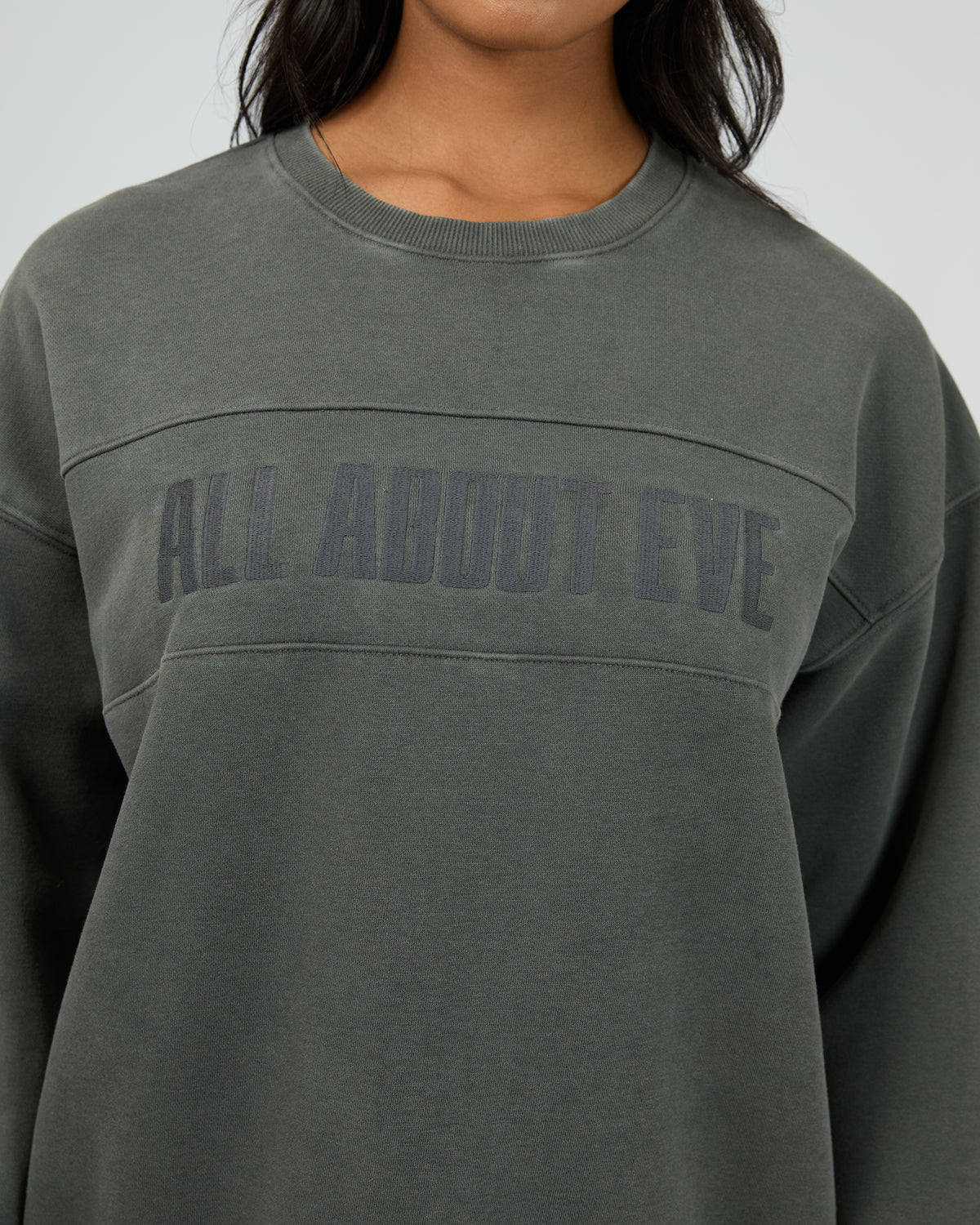 Vital Washed Oversized Crew Charcoal