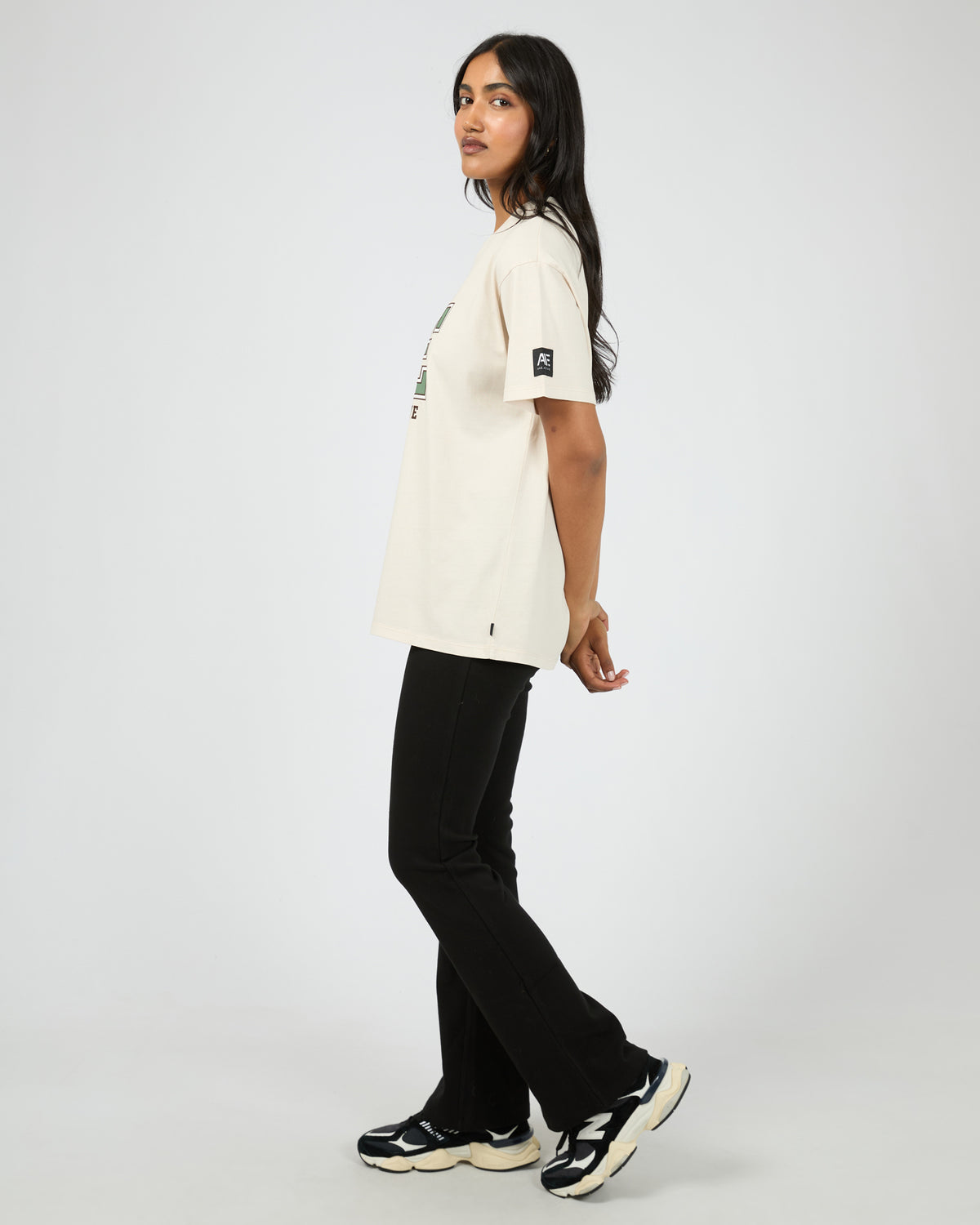 Monogram Relaxed Tee Vanilla