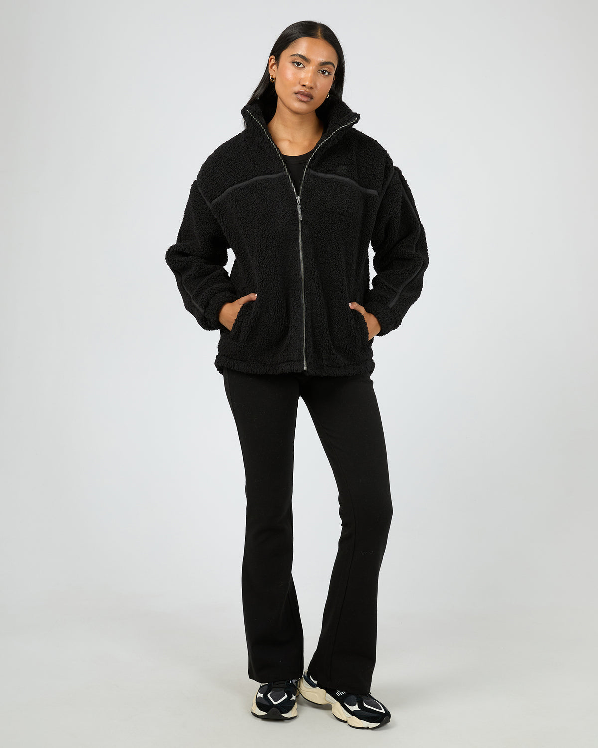 Newport Zip Thru Teddy Black