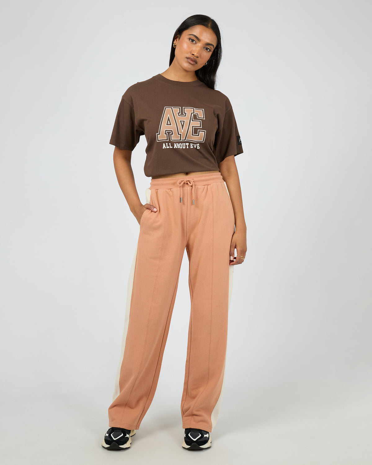 Archie Panel Pant Camel