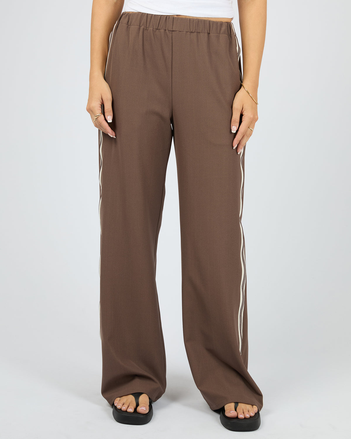 Lina Pant Coffee