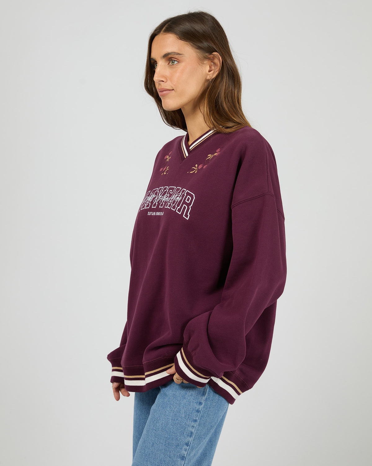 Mayfair V-Neck Relaxed Crew Wine