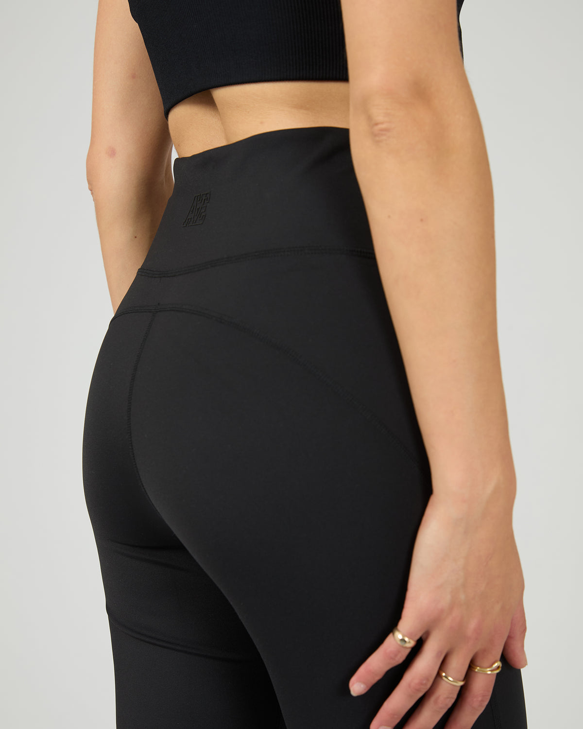 Studio Crop Flare Pant Black