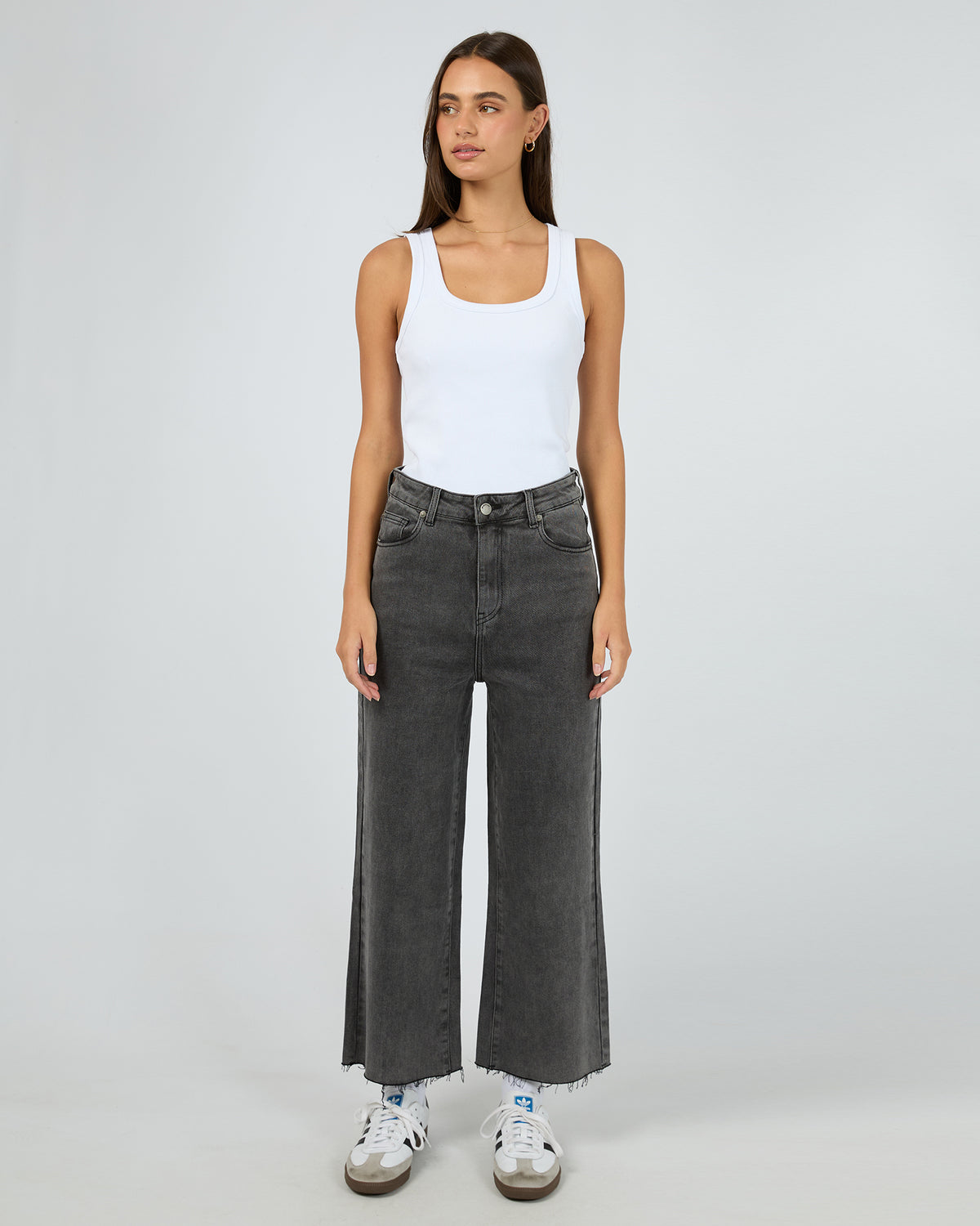 Charlie High Rise Wide Leg Jean Washed Black