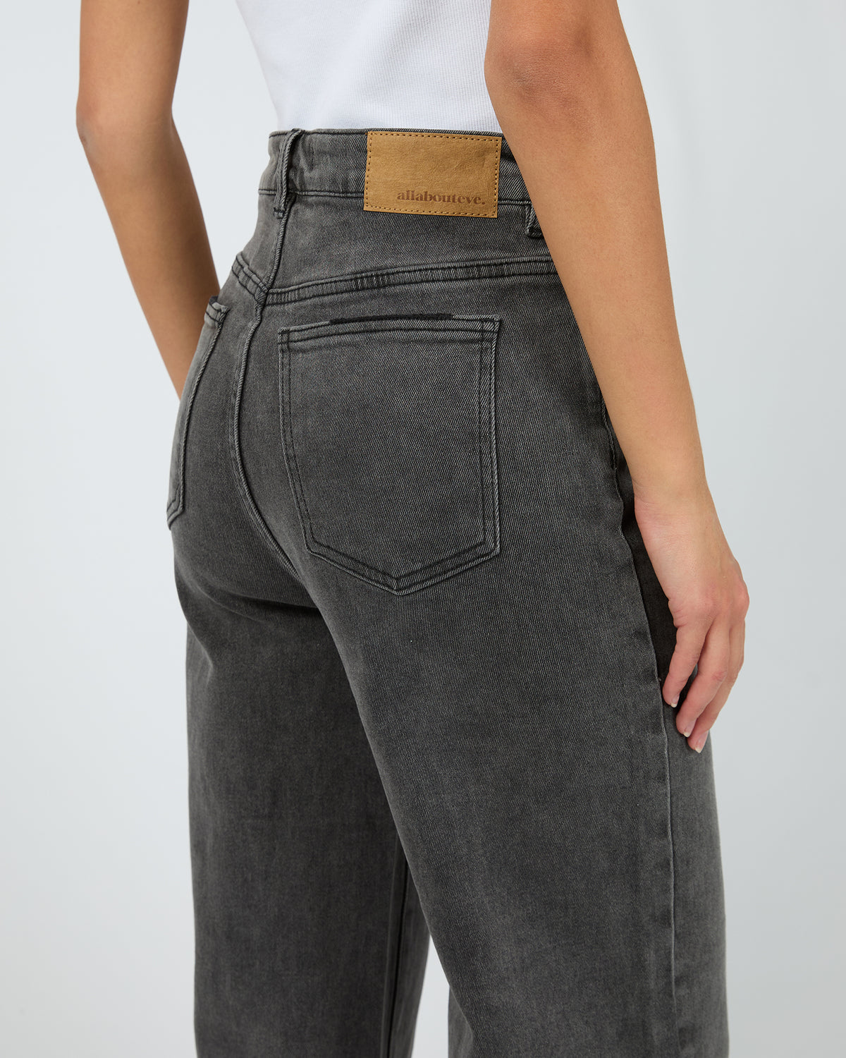 Charlie High Rise Wide Leg Jean Washed Black