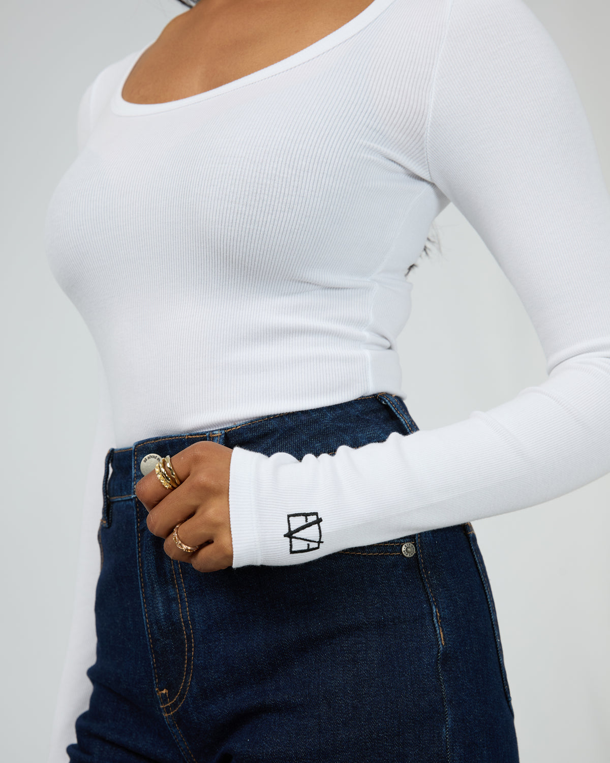 Icon Scoop Neck L/S Top White