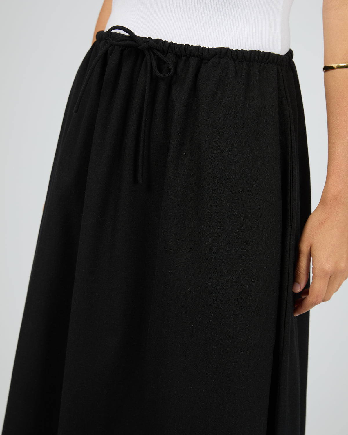 Aae Timeless Maxi Skirt Black