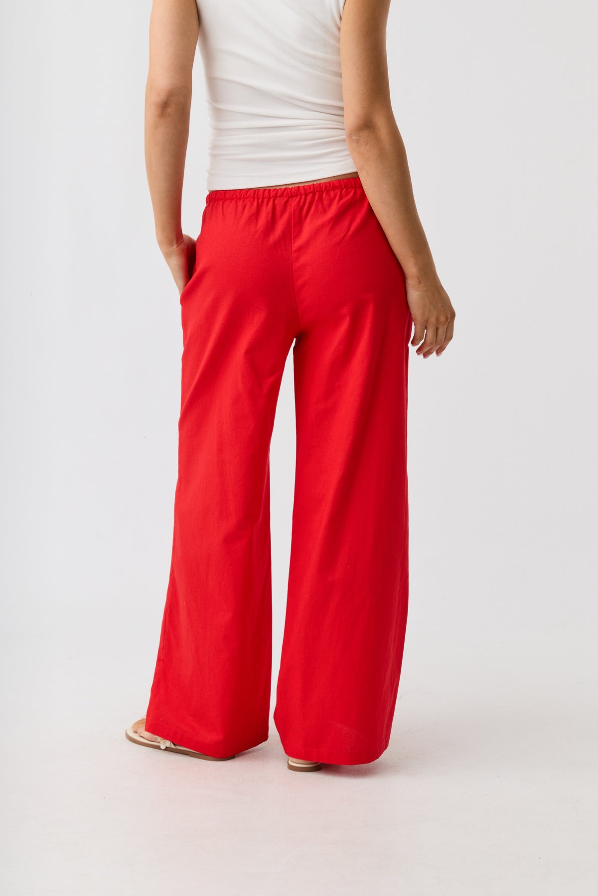 Aae Timeless Drawstring Pant Red