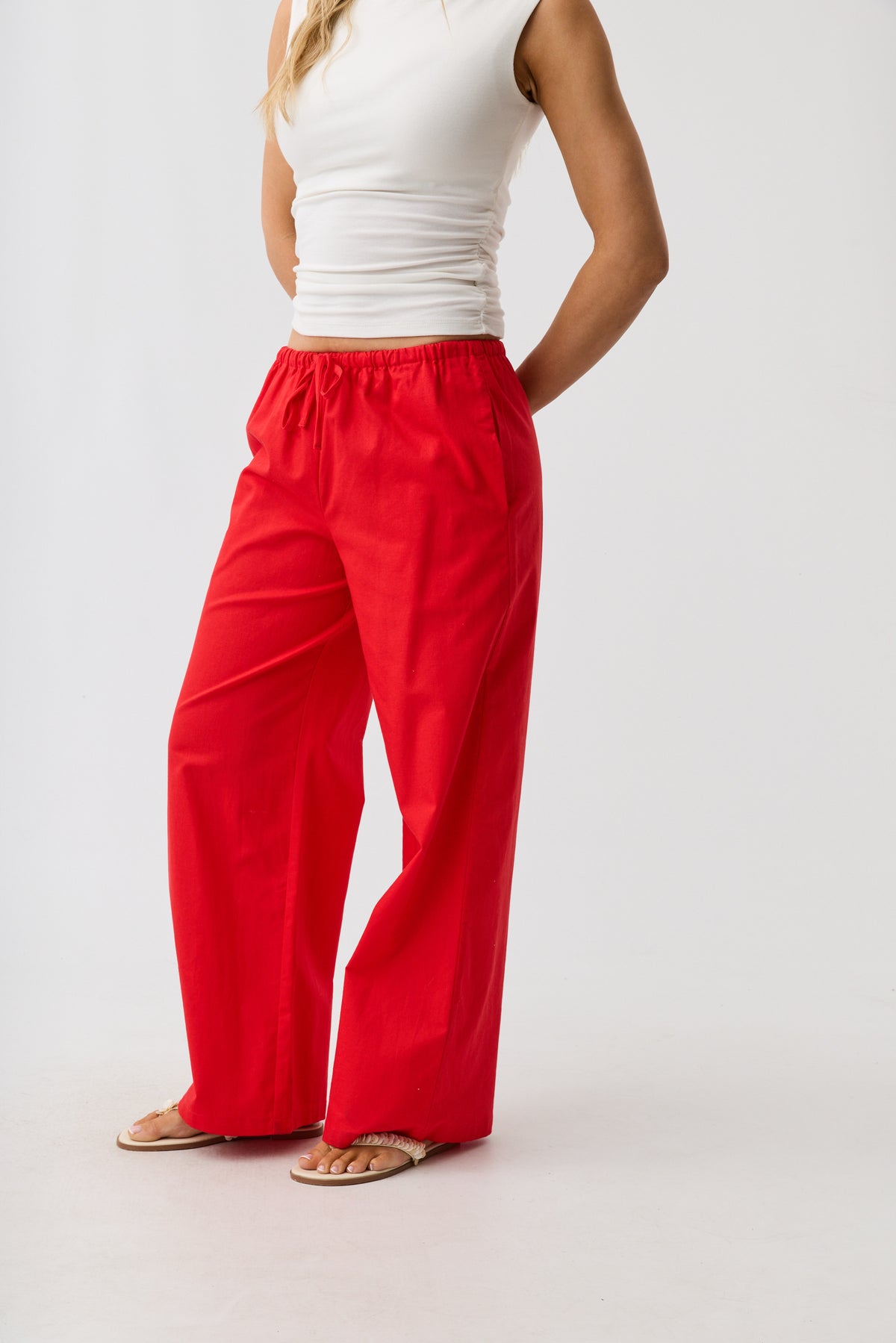 Aae Timeless Drawstring Pant Red