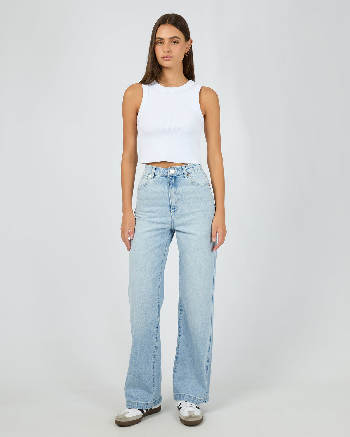 A 94 High &amp; Wide Jean Gina