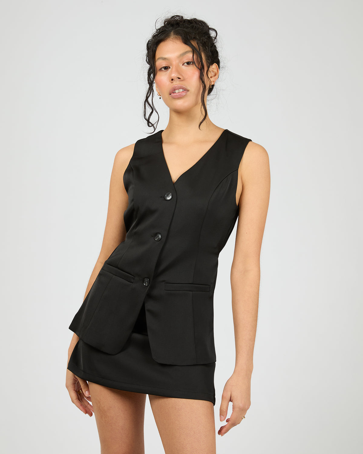 Josie Vest Black