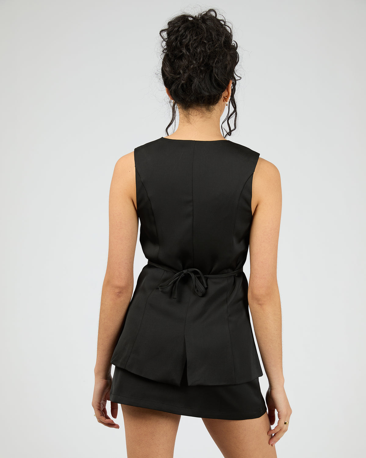 Josie Vest Black