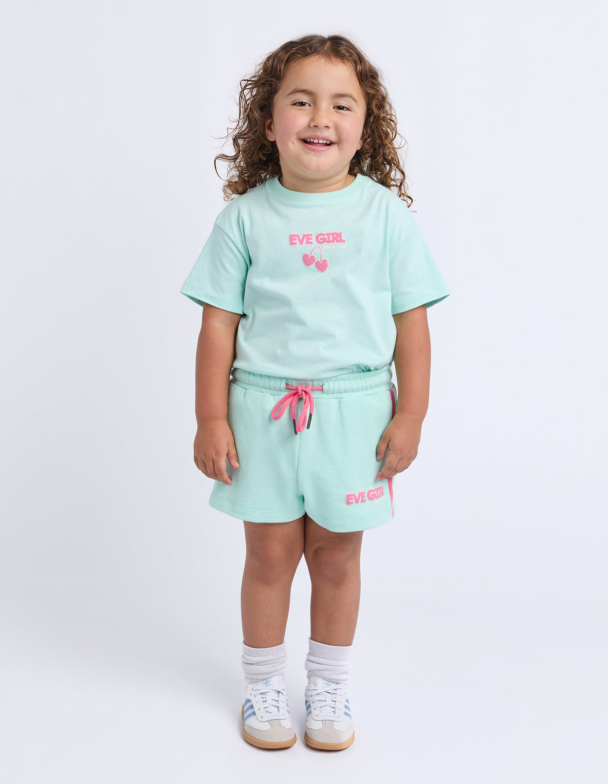 9382002.MINT_2_1785207333000