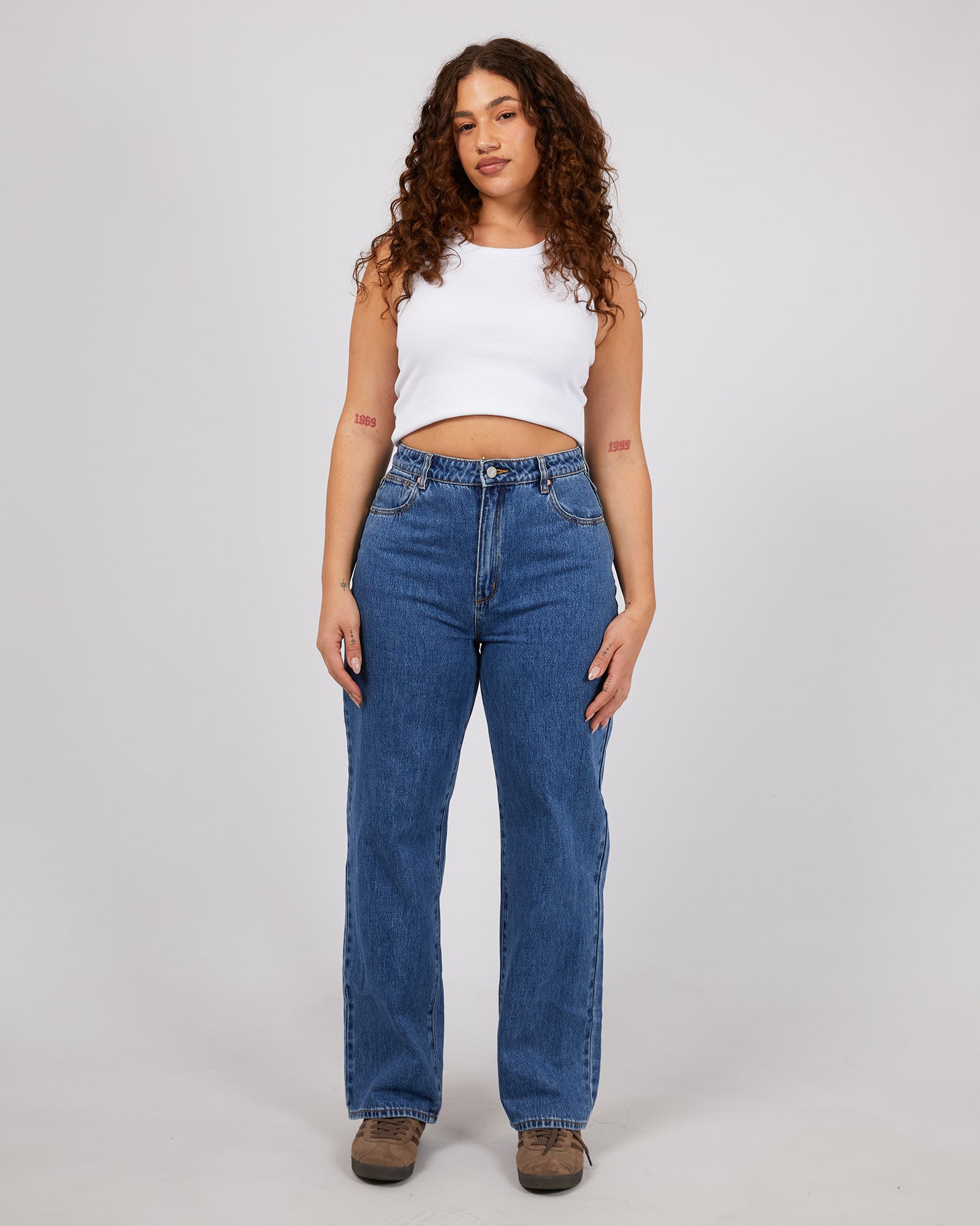 A Carrie Jean Daria Mid Vintage Blue Edge Clothing