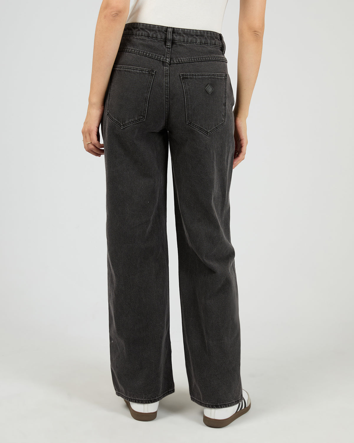 95 Baggy Petite Heide Washed Black