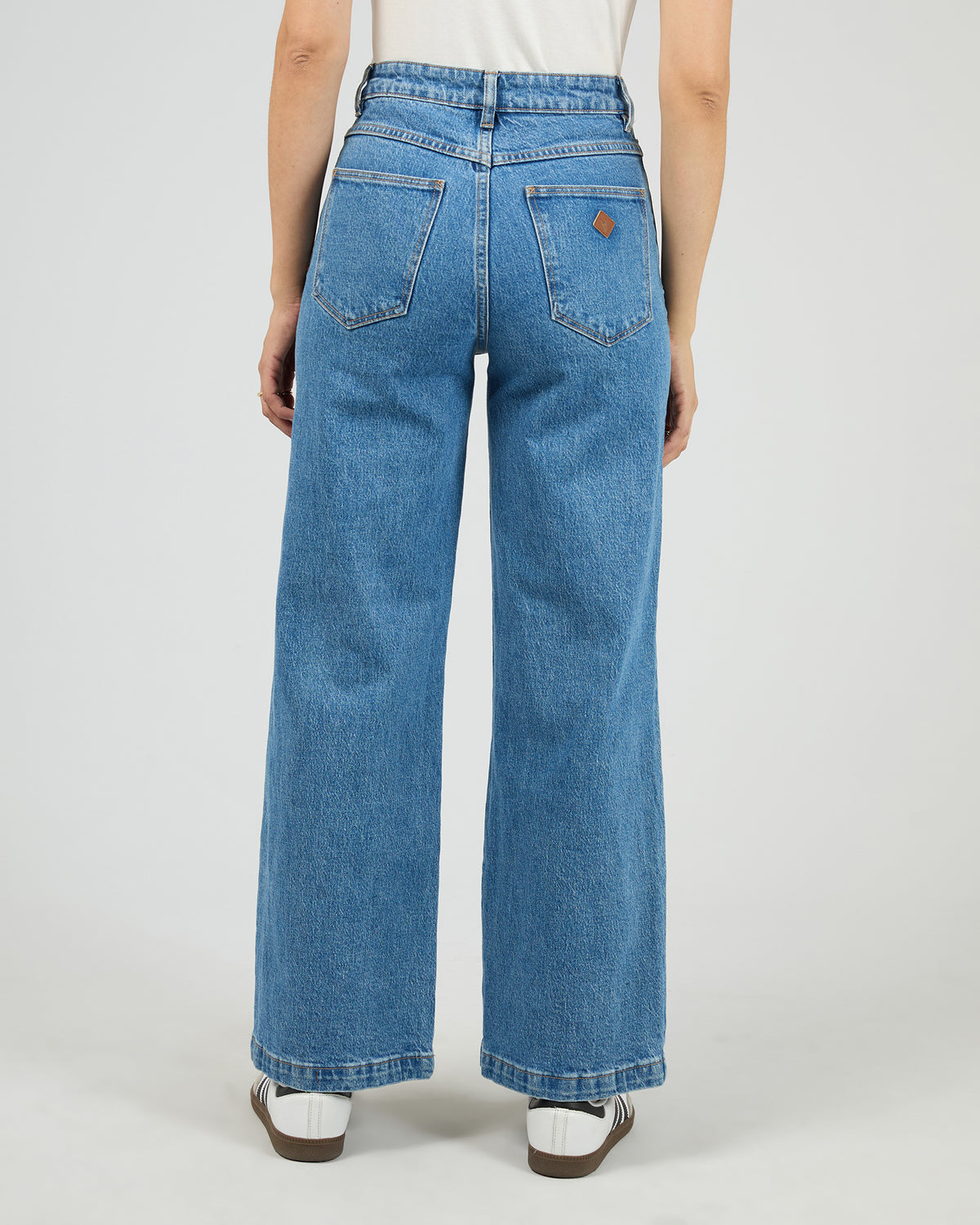 95 Straight Debbie Blue