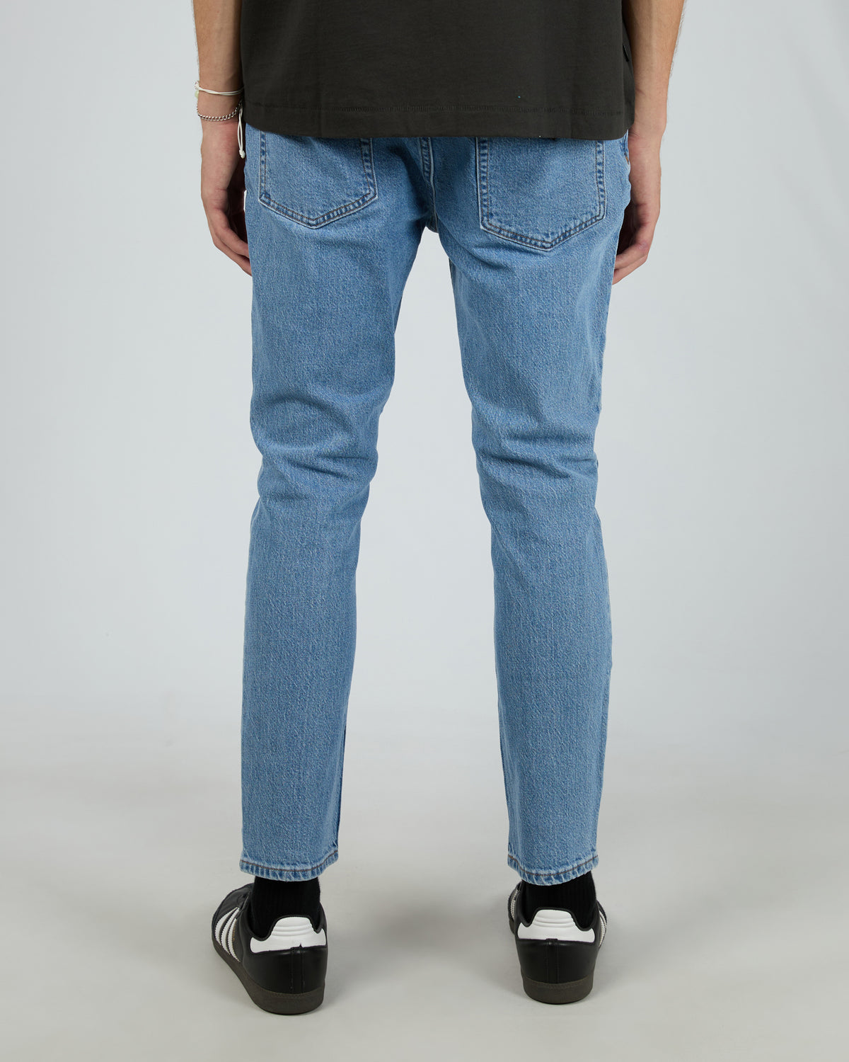 A2 Slim Simon Bleached Indigo