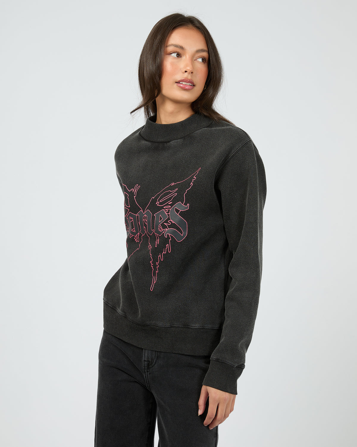Bones Butterfly High Crew Washed Black