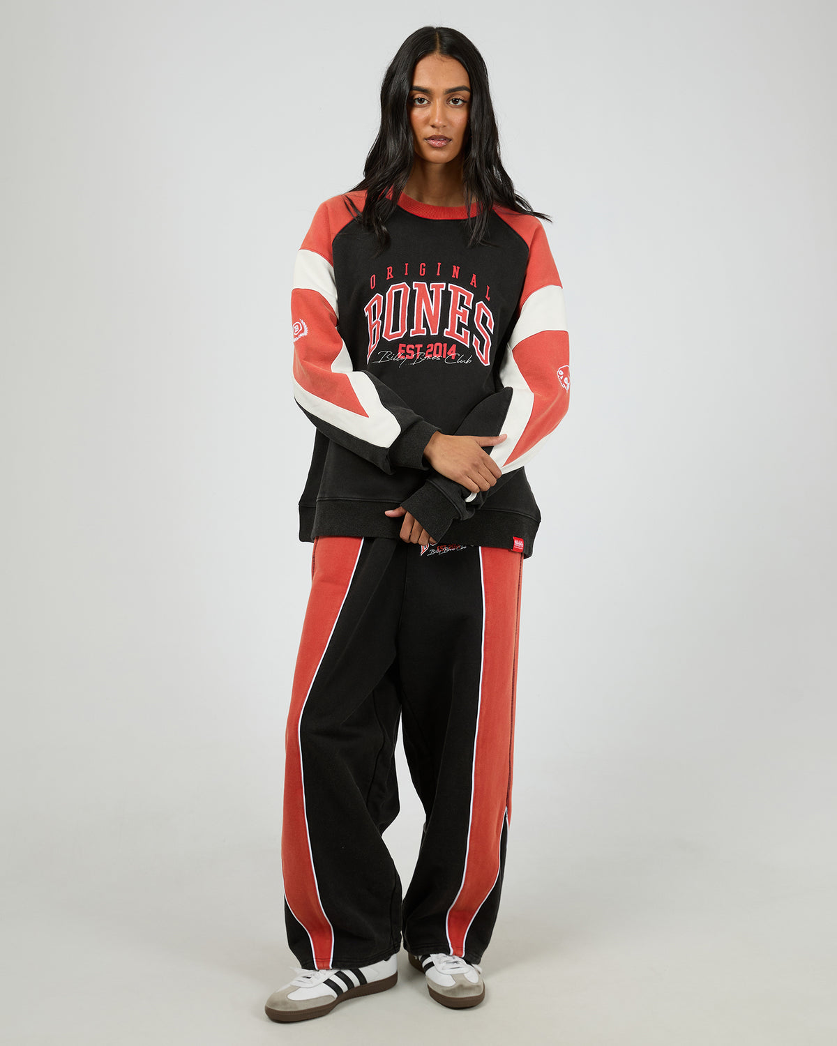 False Start Crew Washed Black Red