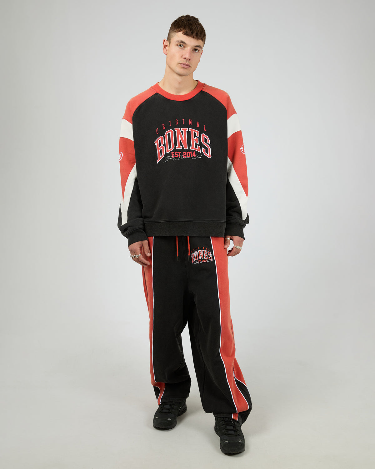 False Start Crew Washed Black Red