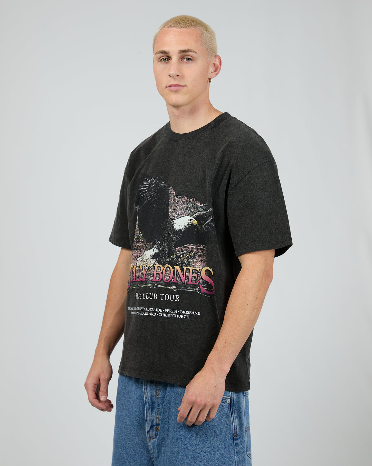 Club Tour Eagle Tee Vintage Black