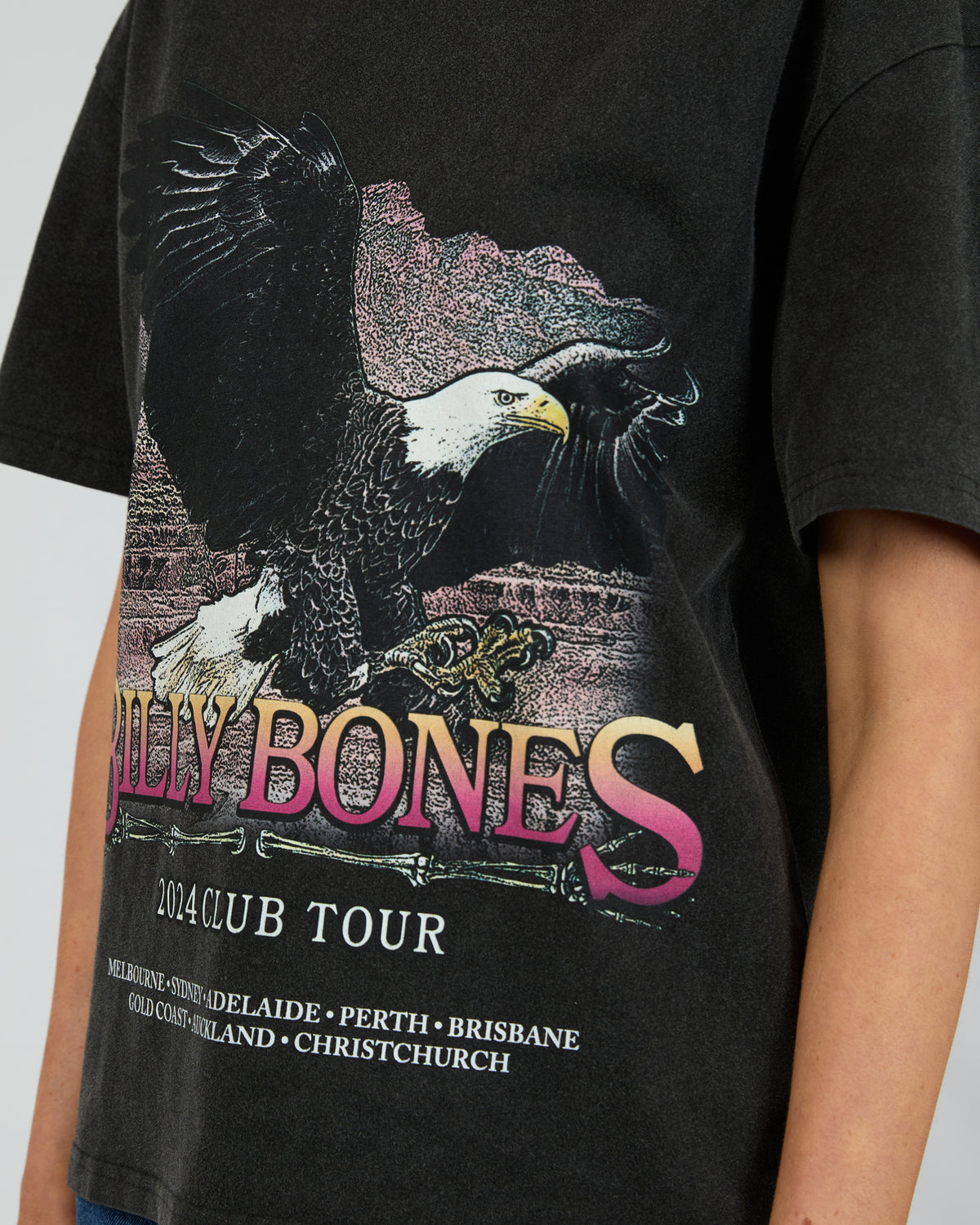 Club Tour Eagle Tee Vintage Black