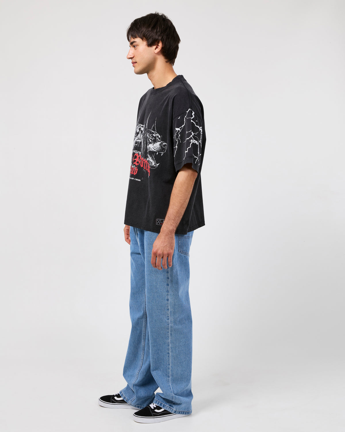 BBCTEE755.WBLK_6_1789956497000