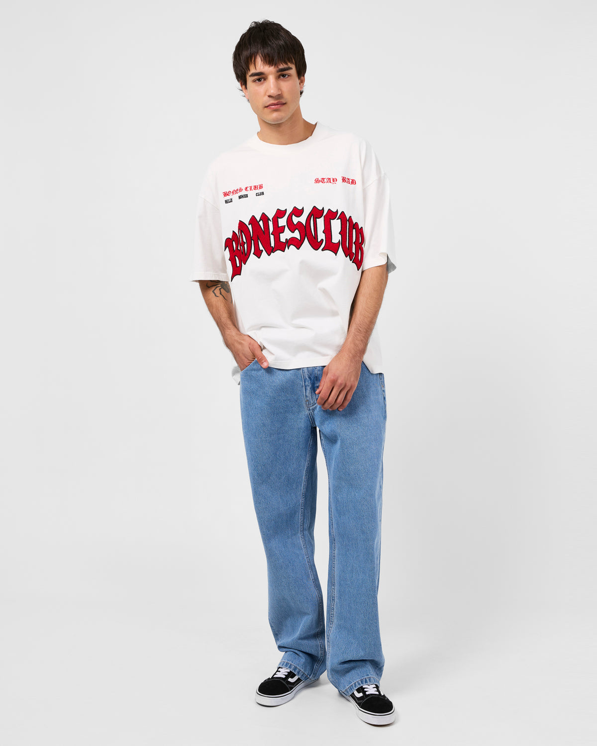 BBCTEE7553.WHT_2_1789956394000