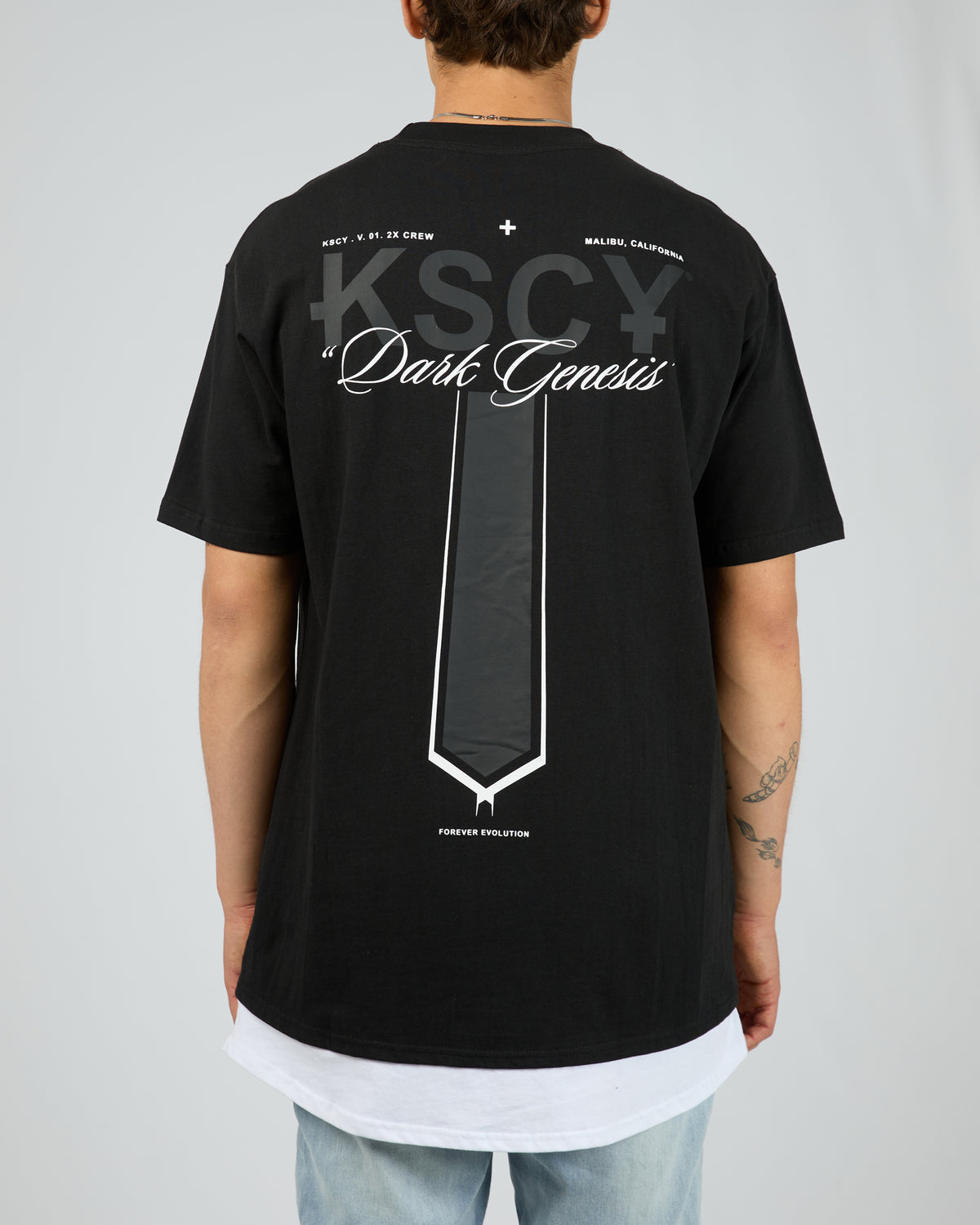 Celtic Box Fit Layer Tee Black