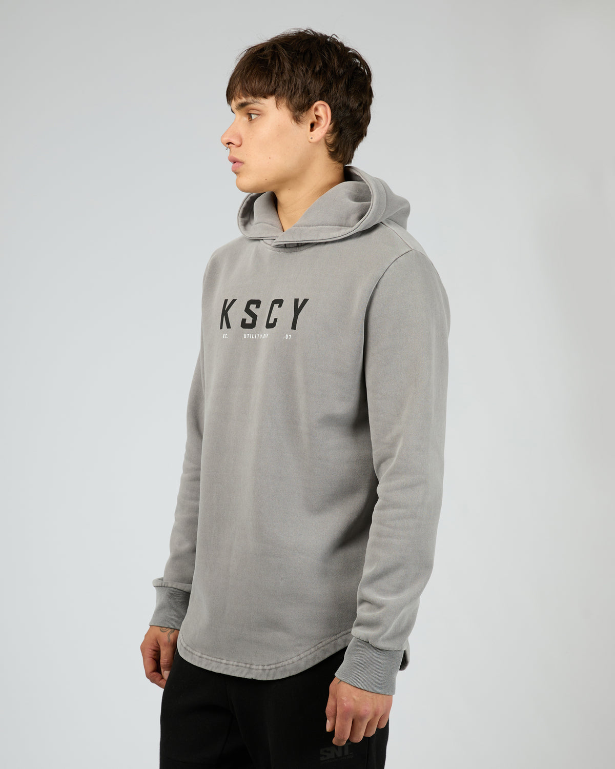 KC250520.GRY_4_1746165397000