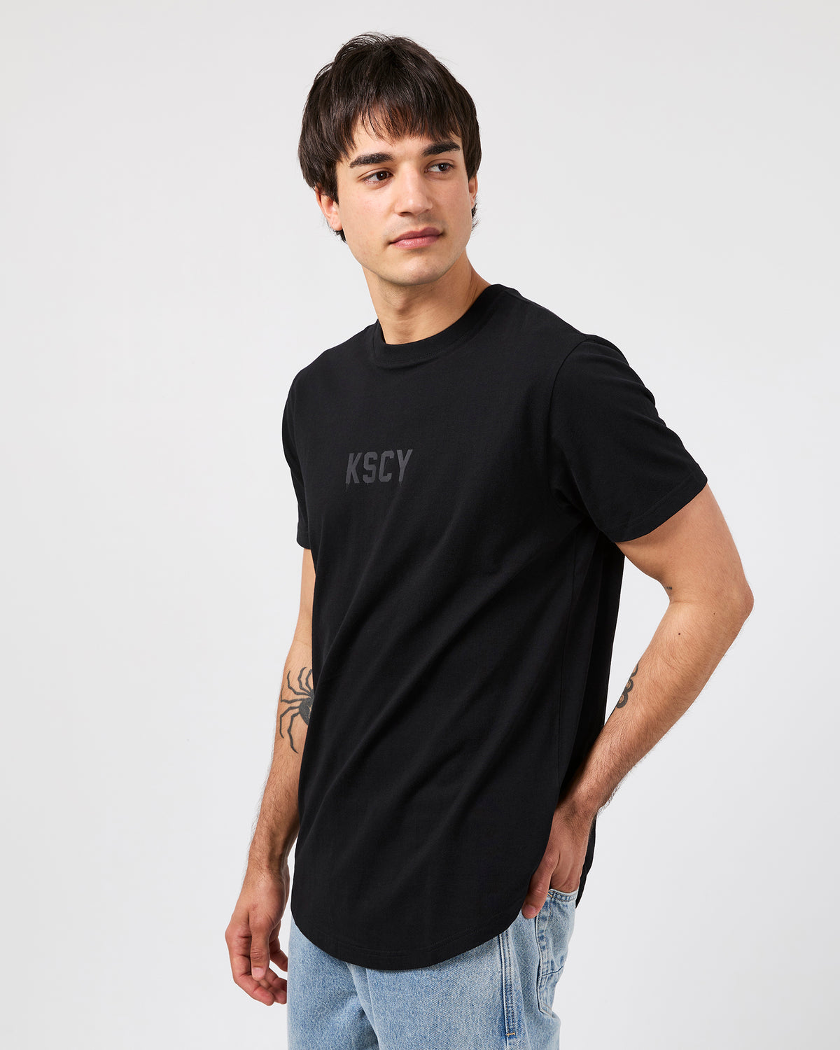 KC261010.BLK_4_1789956385000