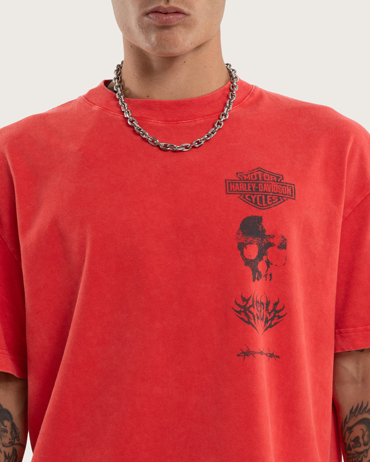 Chopper Street Tee Scarlet