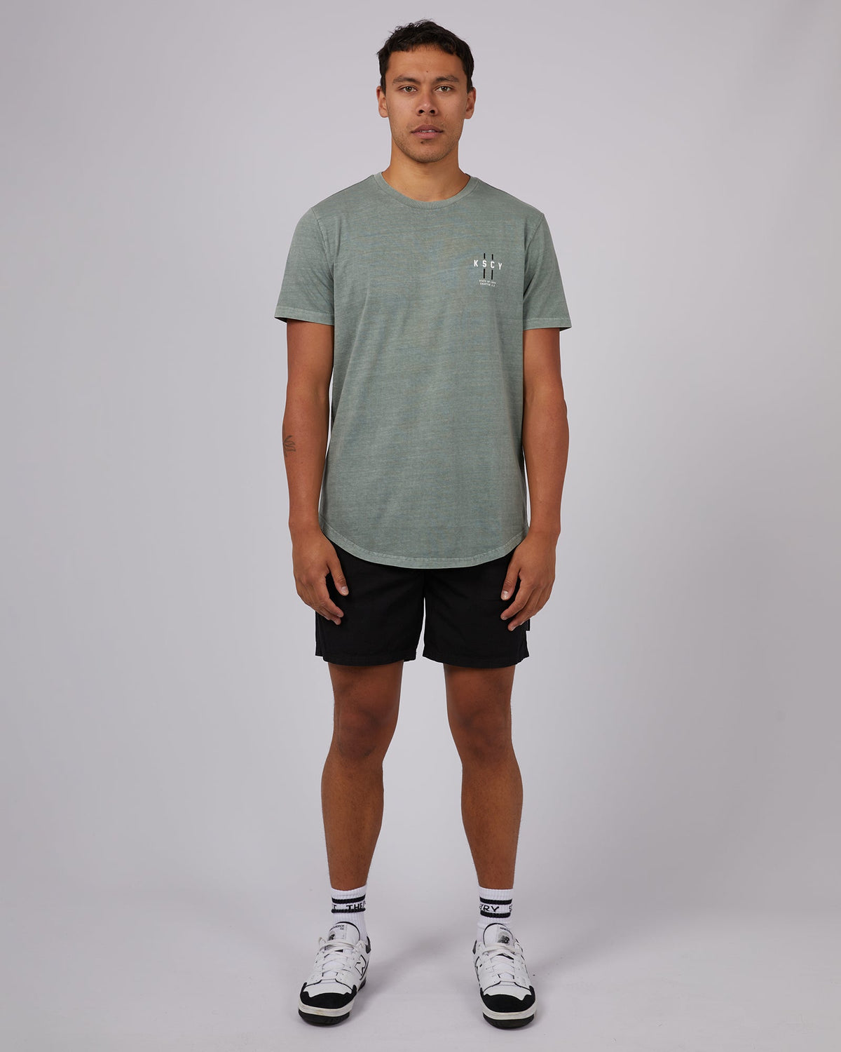 Kiss Chacey-Danes Tee Pigment Slate Grey-Edge Clothing