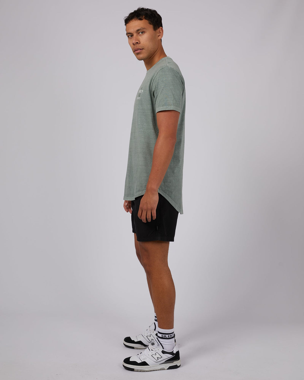 Kiss Chacey-Danes Tee Pigment Slate Grey-Edge Clothing