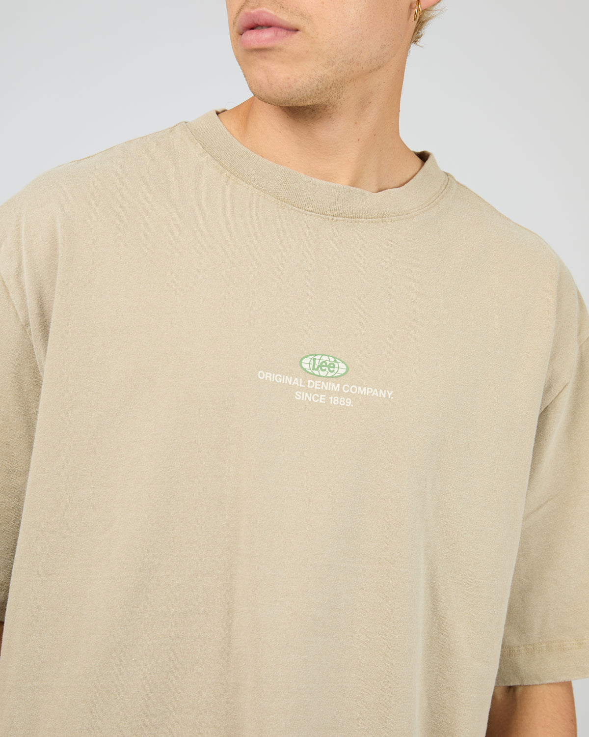 Worldwide Boxcut Tee Union Stone
