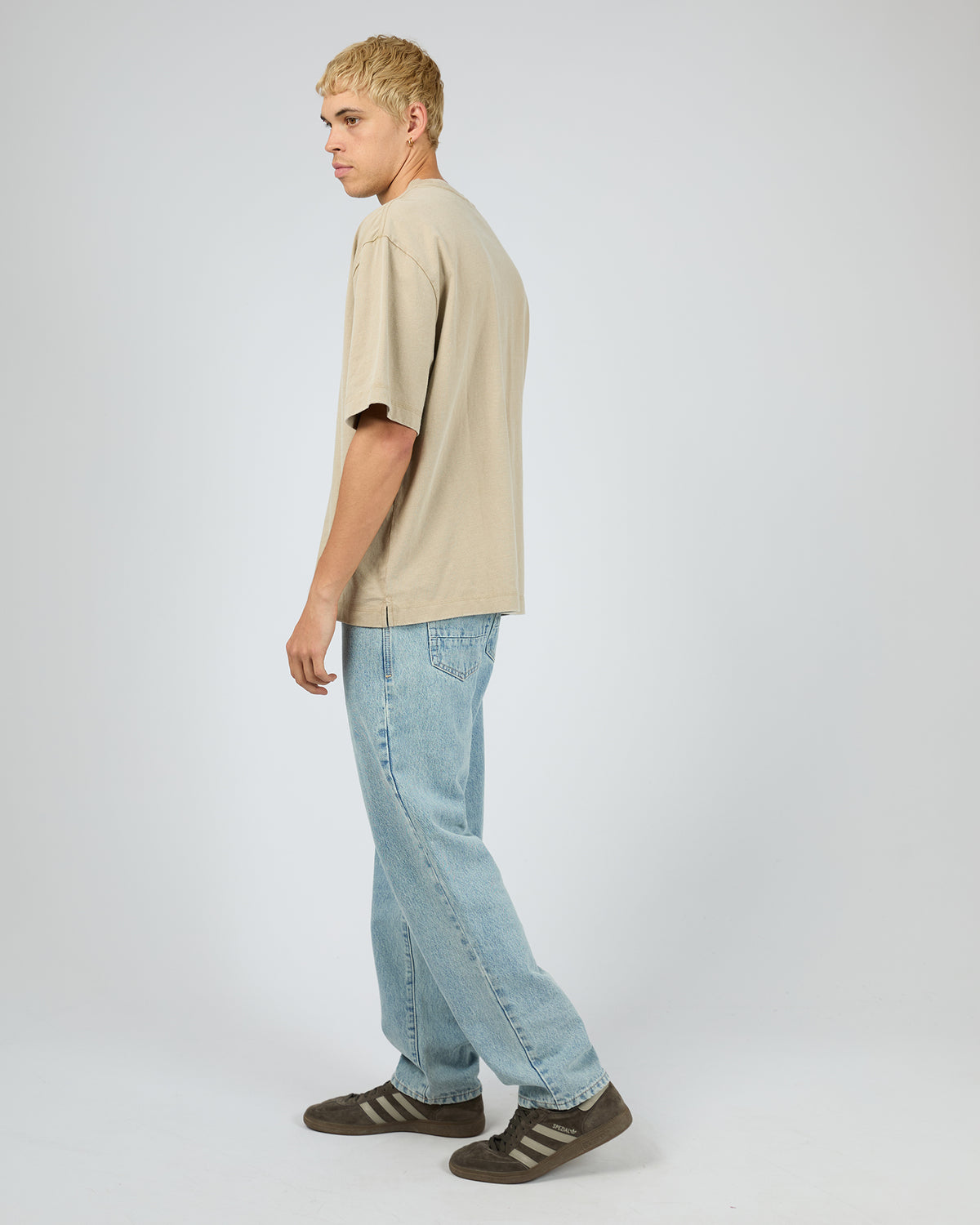 Worldwide Boxcut Tee Union Stone