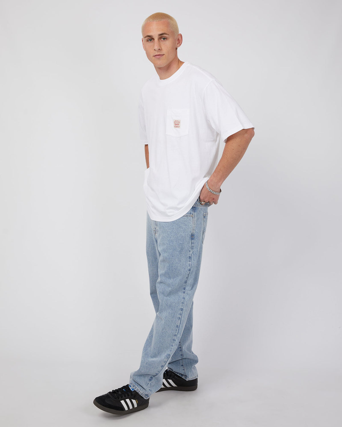 Levis-Ss Workwear Tee White-Edge Clothing