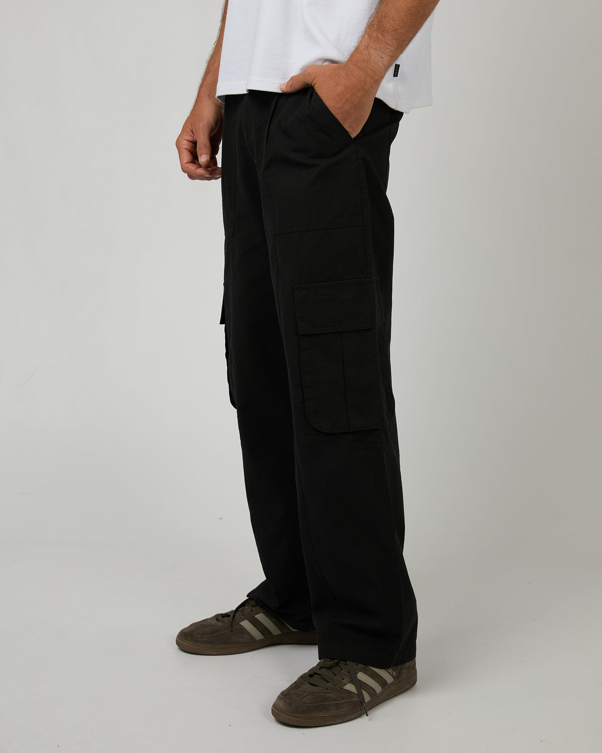 Summit Pleated Cargo Pant Black