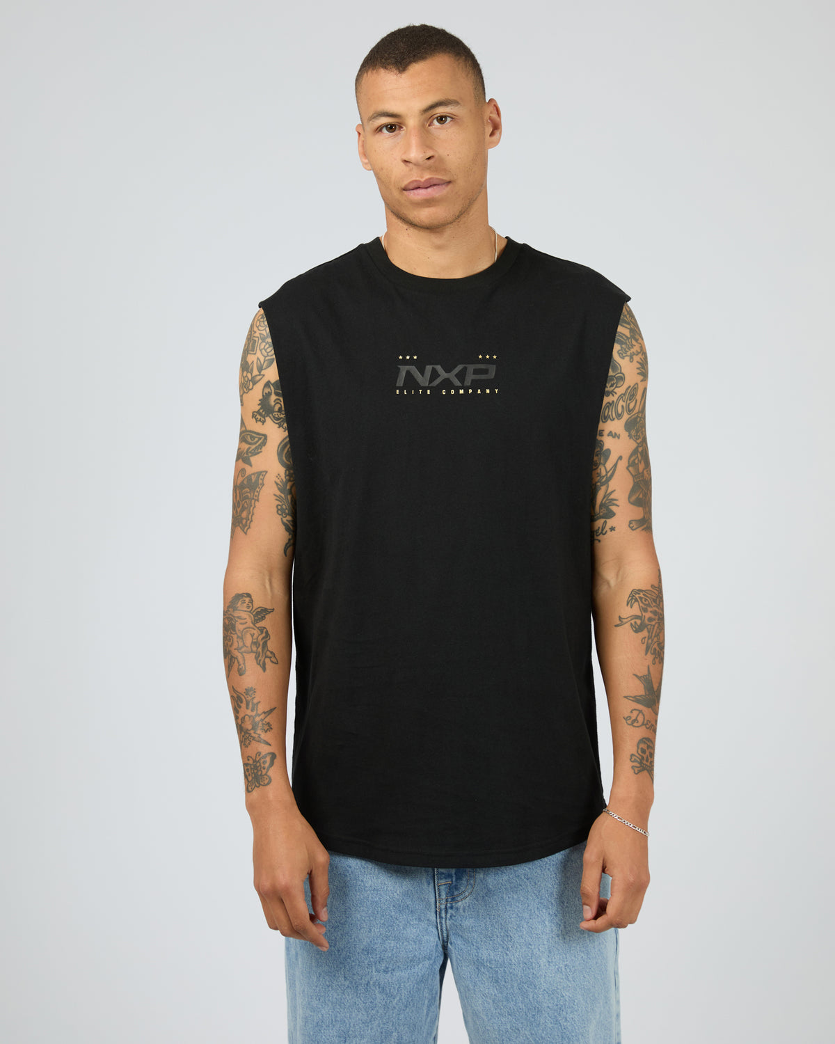 Deliberate Dual Curved Muscle Tee Black