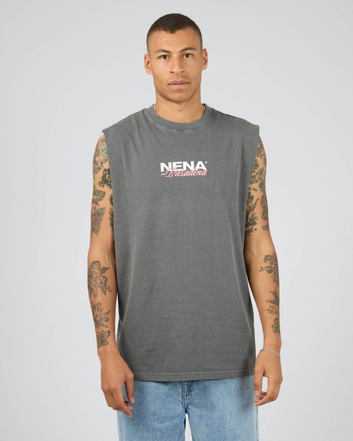 Demand Relaxed Muscle Charcoal